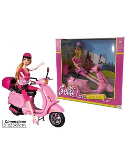 BAMBOLA SELLY LOVE CON SCOOTER 120436